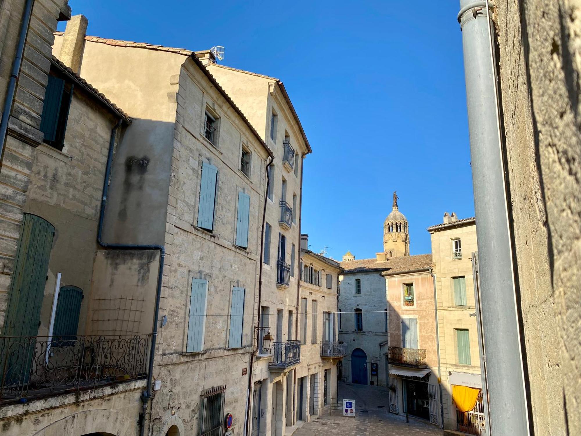 "La Suite" 3 Etoiles Uzes Bagian luar foto